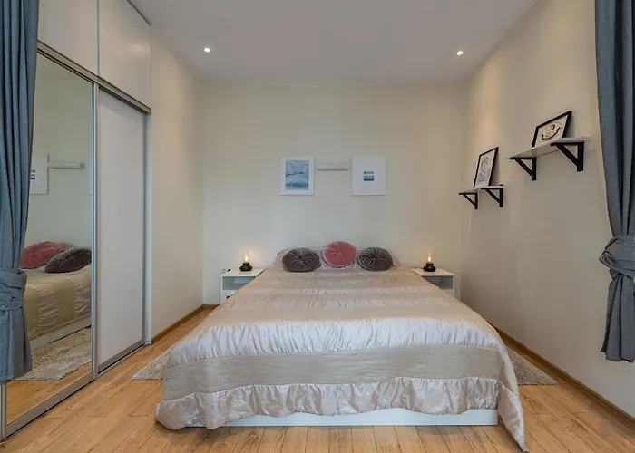 Freedom Avenue By Polo