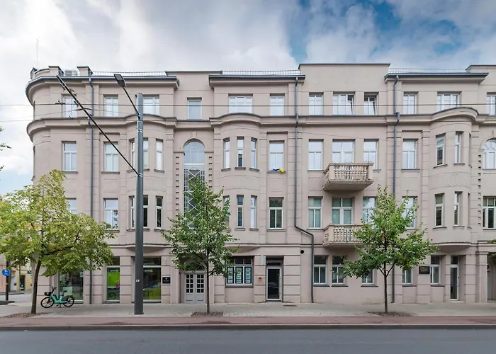 Freedom Avenue By Polo *