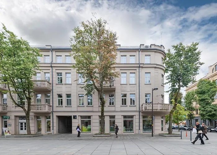 Freedom Avenue By Polo Apartman